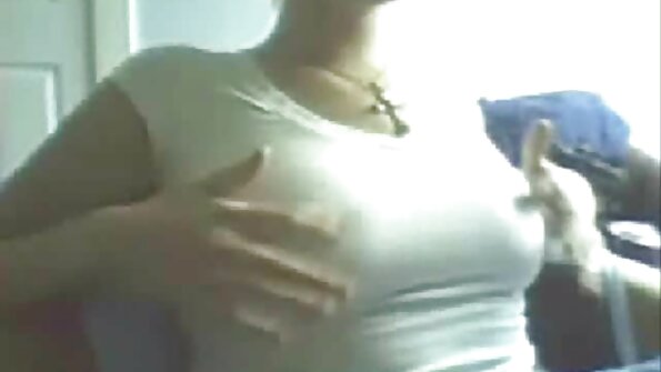 Curva Tatuată Kleio Valentien Lisă Și Forată